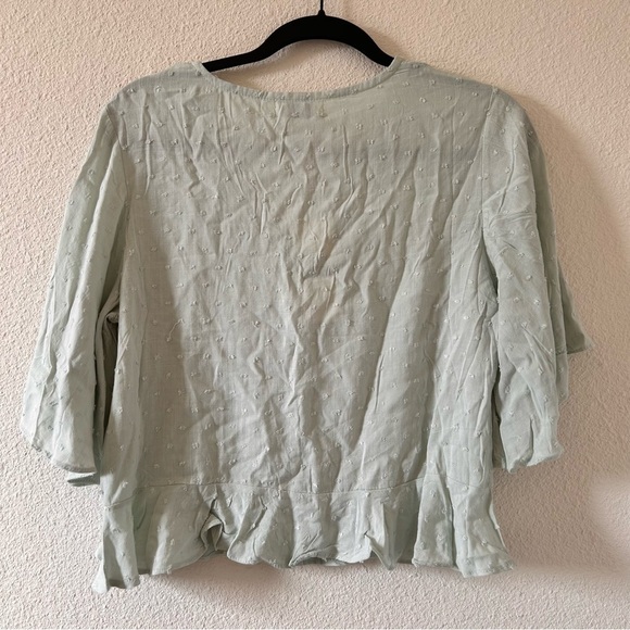 JULIA Peplum 12/ Flutter Sleeve Button front Blouse Women Size S/M NWT - Picture 7 of 11